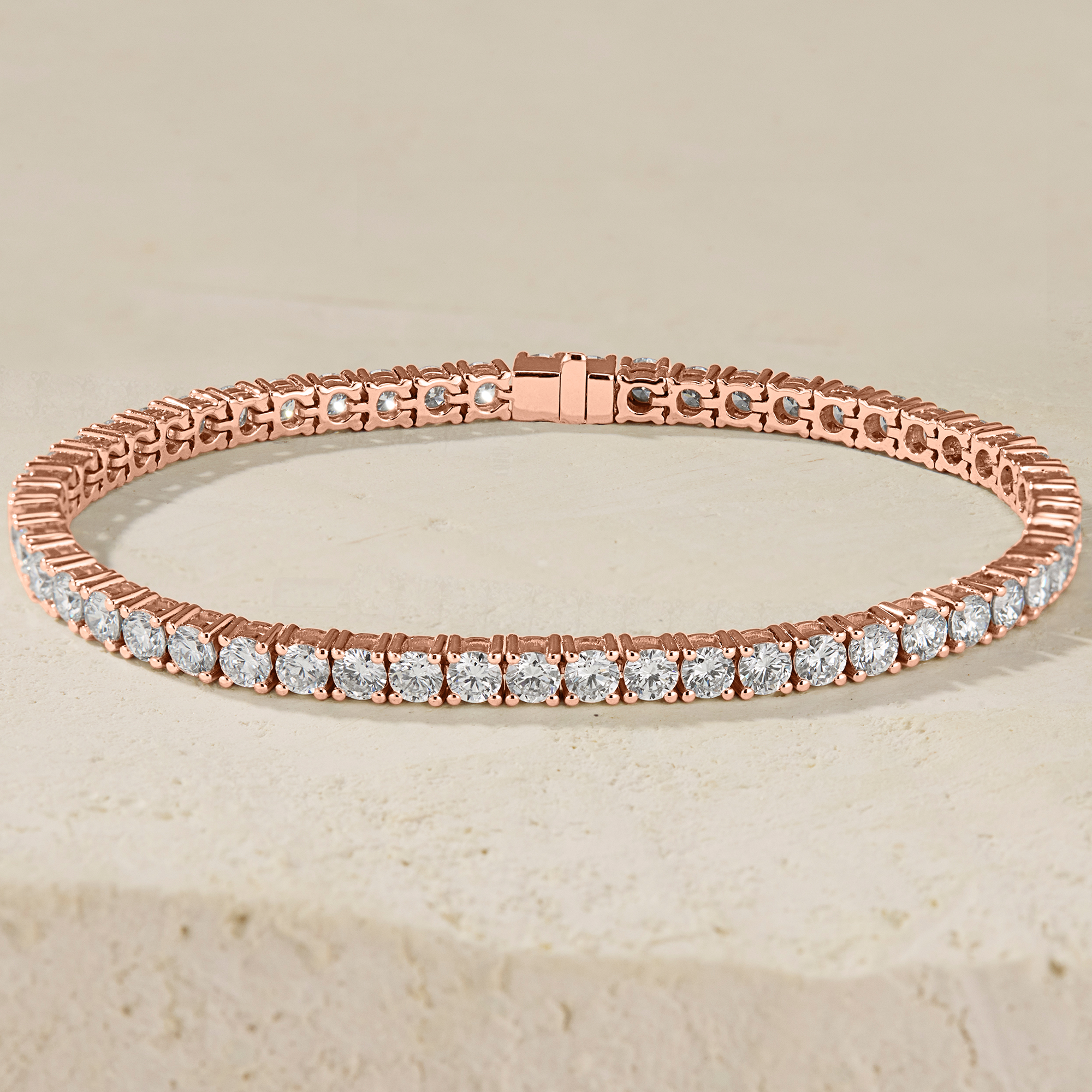 Amara Brilliant Round Diamond Tennis Bracelet