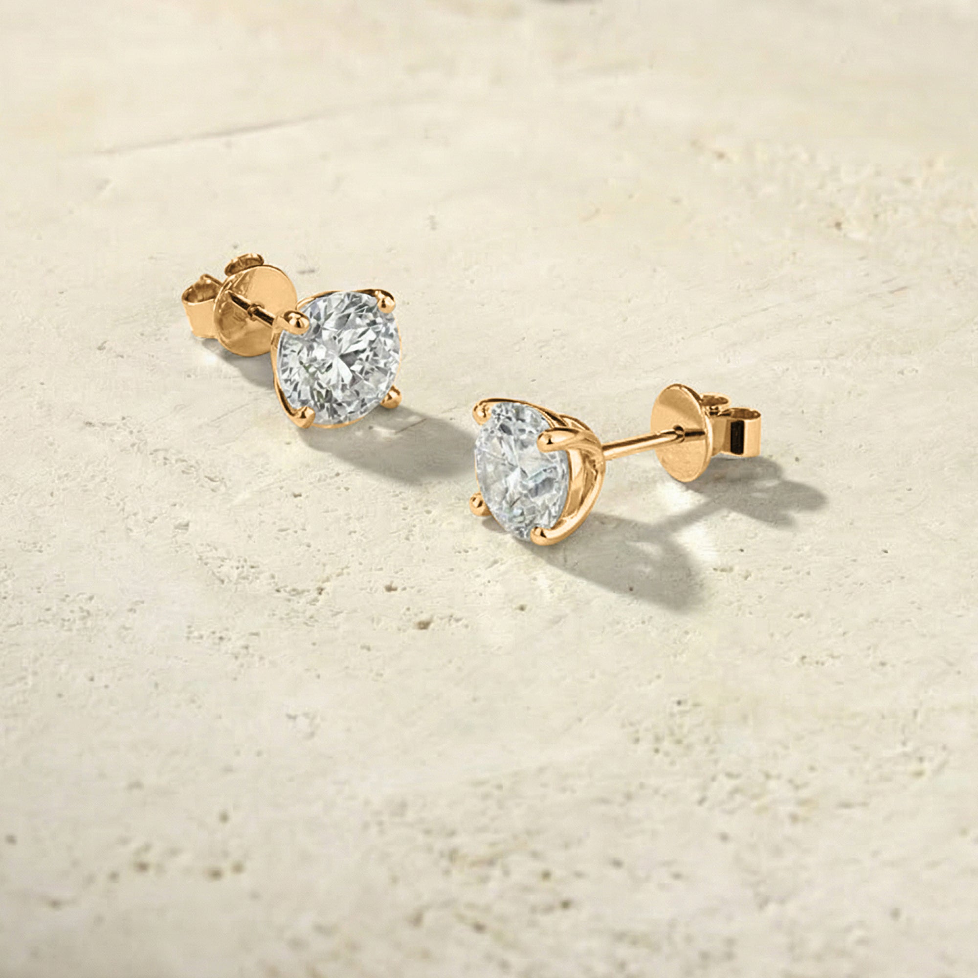 LHUNE Amara Round 4-Prong Diamond Studs Lab-Grown Diamond Earrings - Yellow Gold - Front View