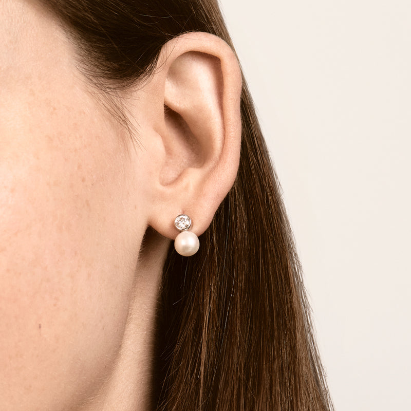 Sora Diamond Pearl Studs