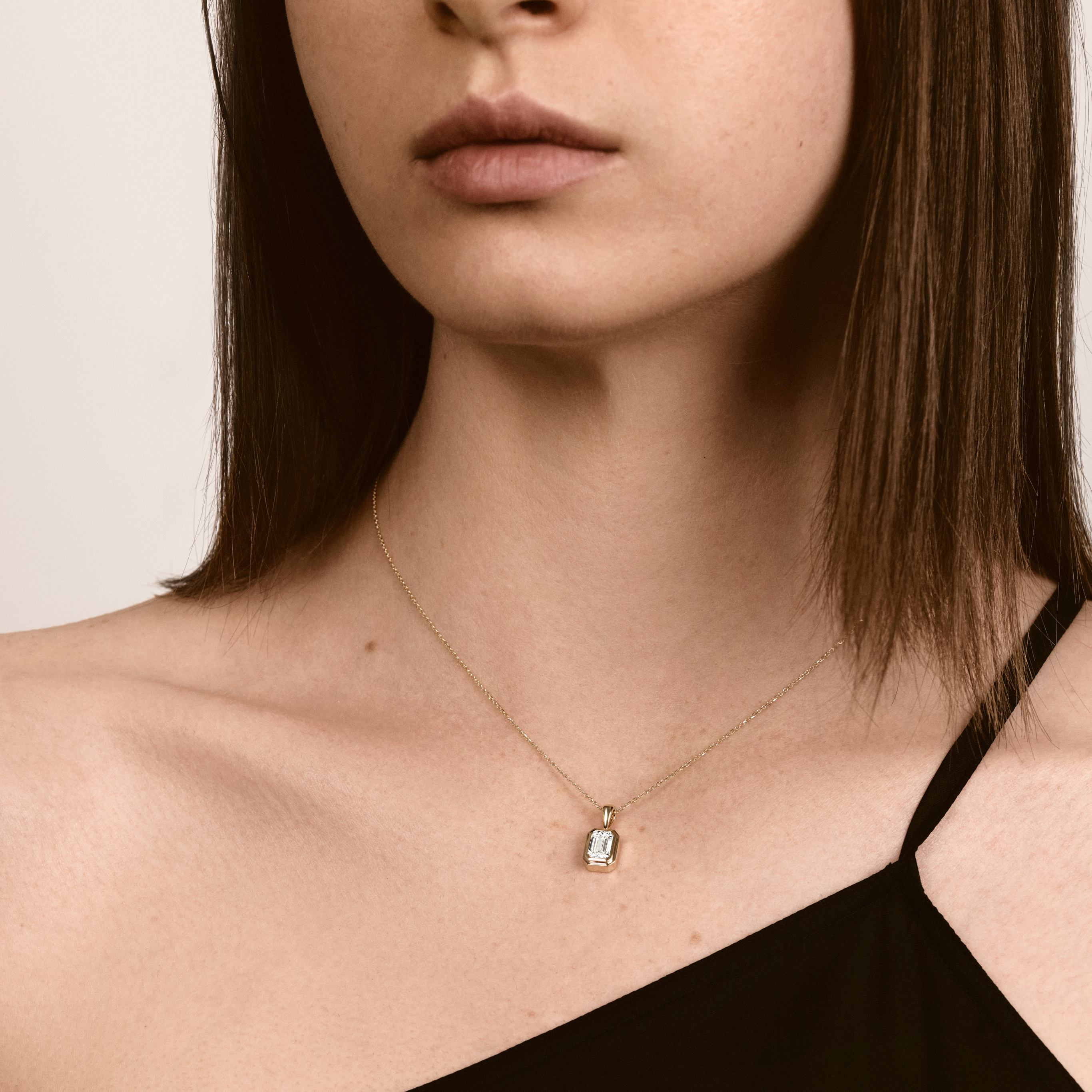 Soline Double Bezel Emerald-Cut Pendant