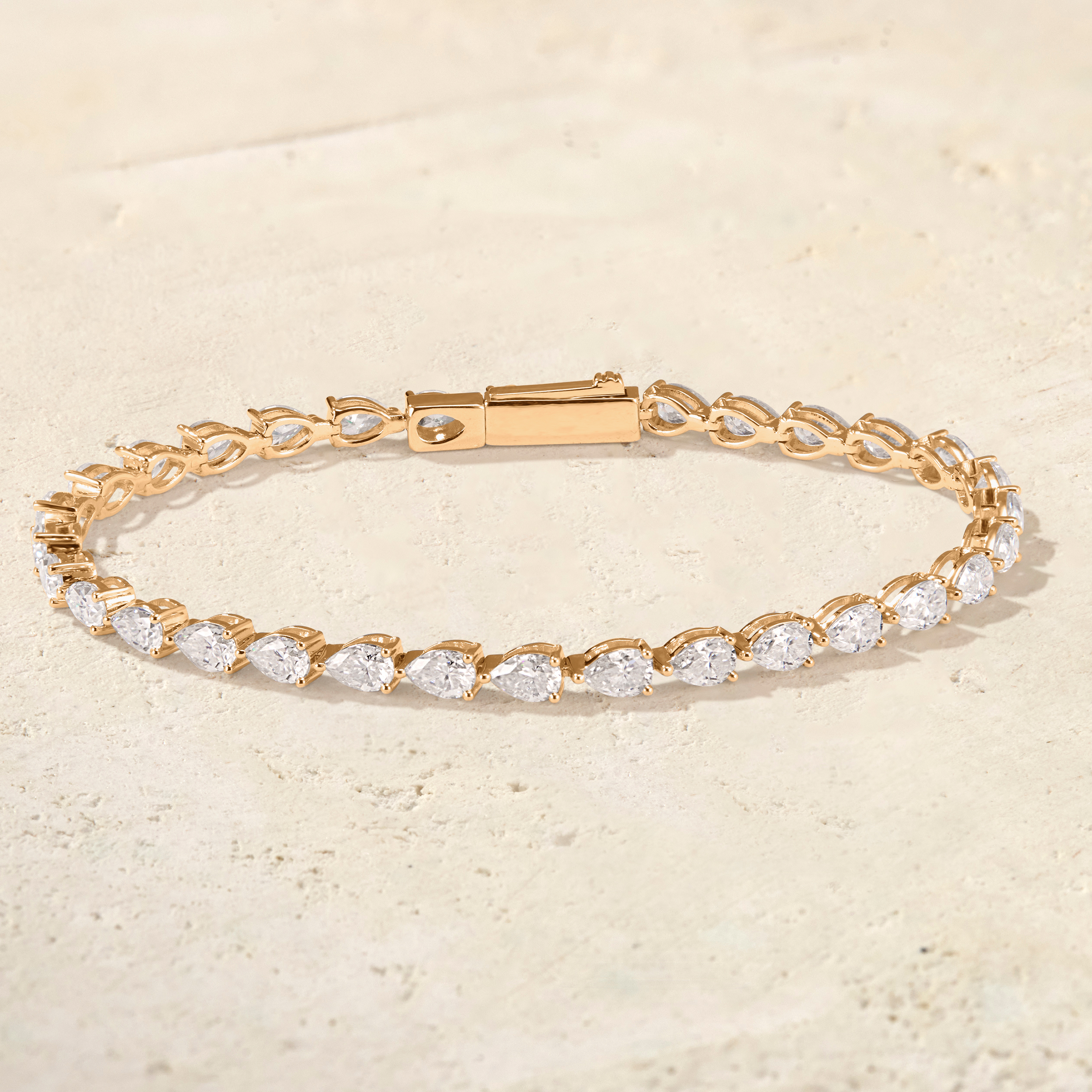 Amara Pear Tennis Bracelet