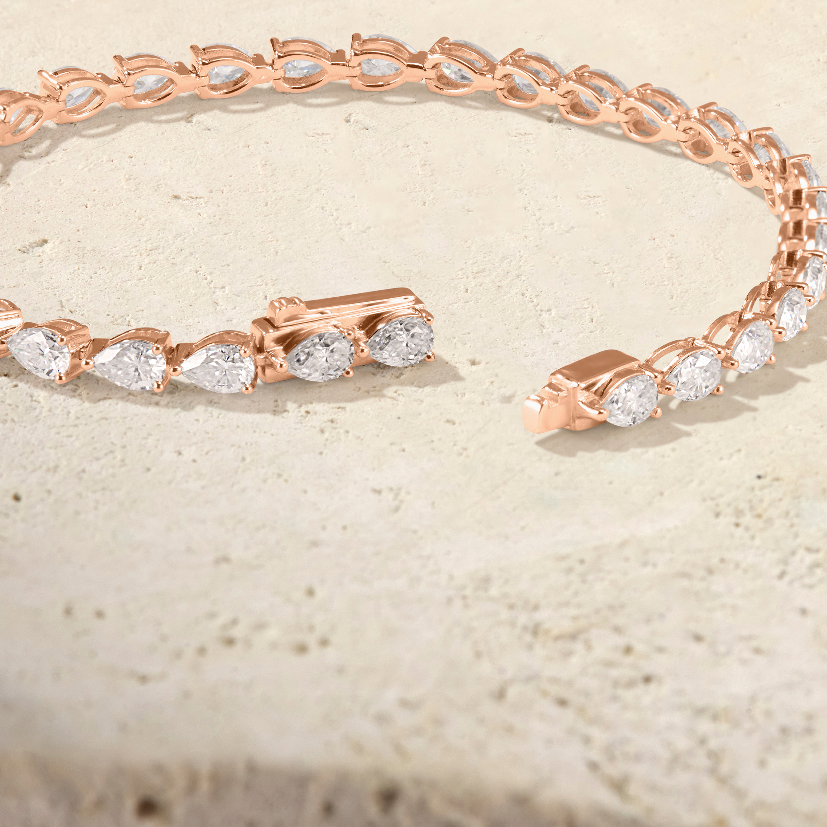 Amara Pear Tennis Bracelet