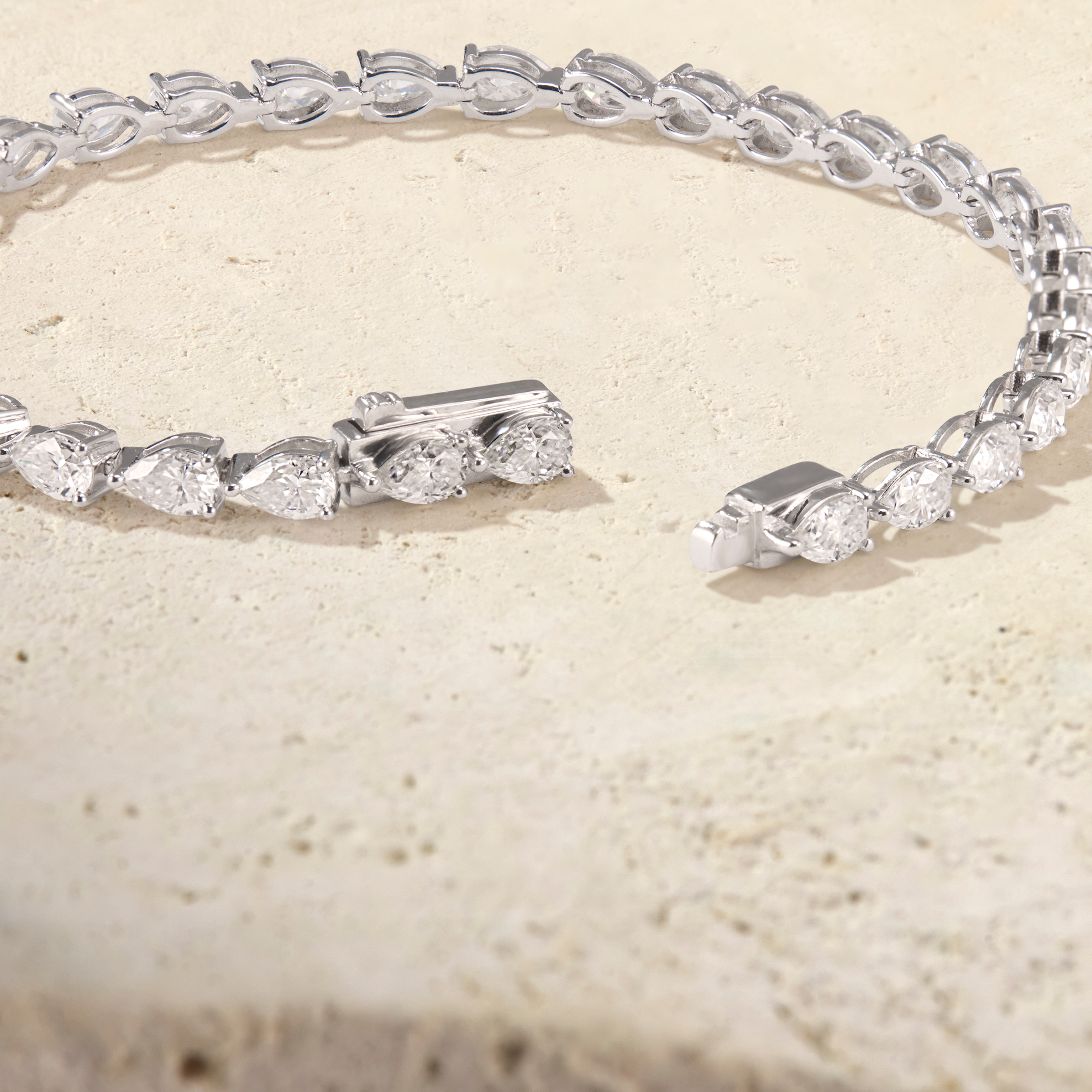 Amara Pear Tennis Bracelet