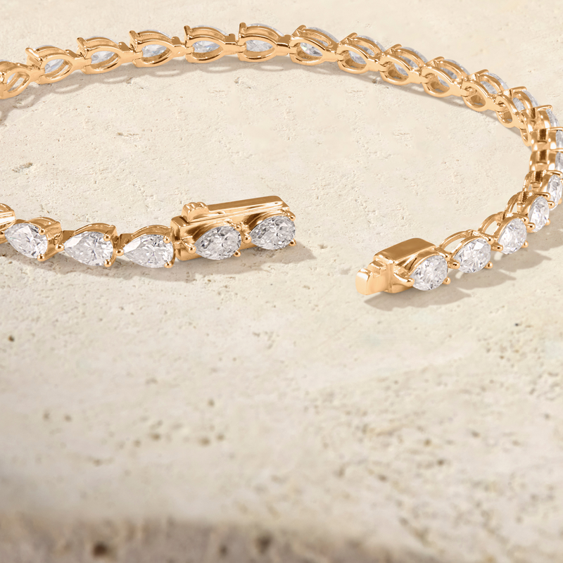Amara Pear Tennis Bracelet
