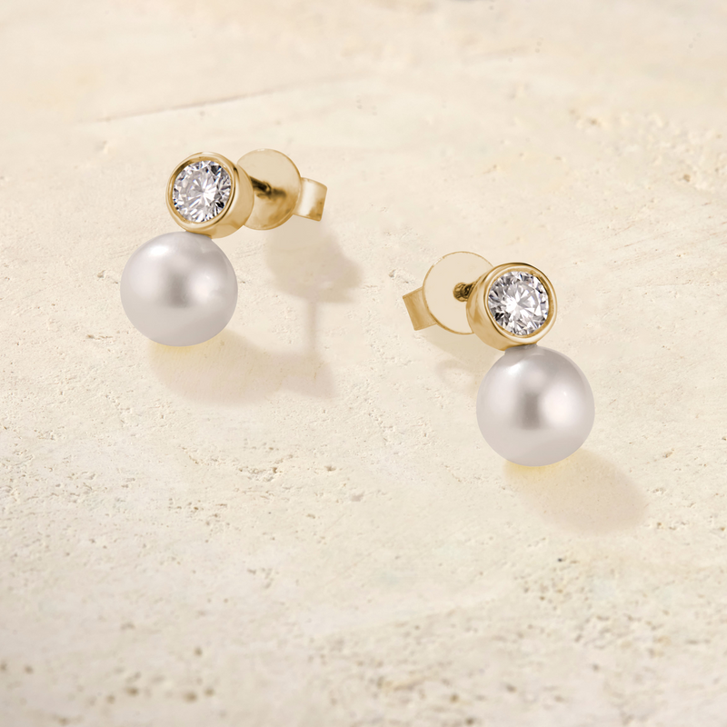 Sora Diamond Pearl Studs