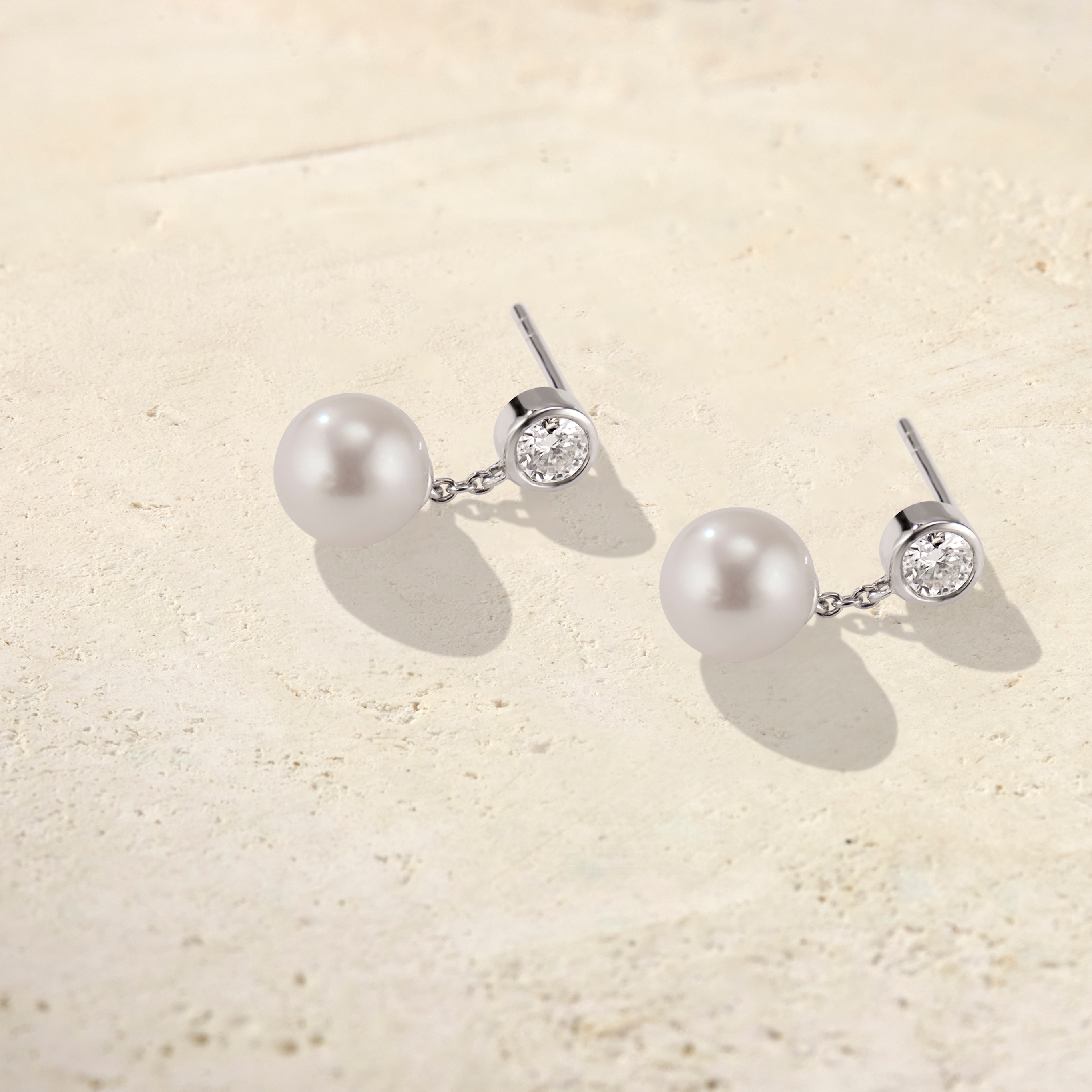 Sora Drop Pearl Earrings