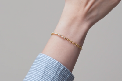 Paperclip Round Tennis Bracelet video thumbnail