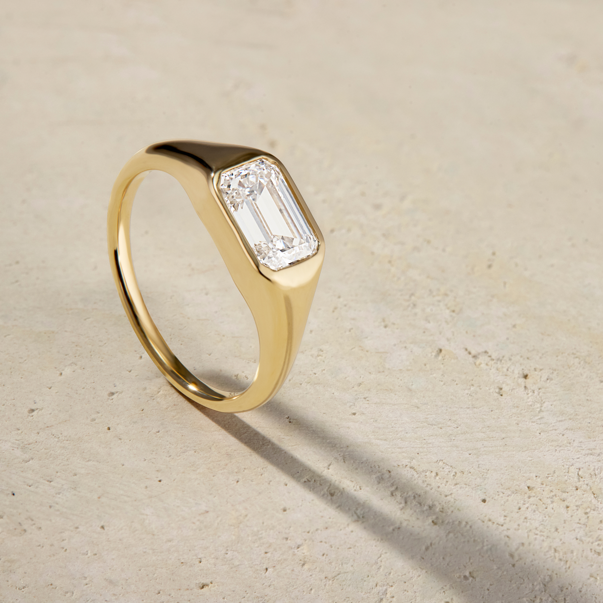 LHUNE Forma Emerald-Cut Signet Ring - 1.5ct- Size 4.5 - 14K Yellow Gold
